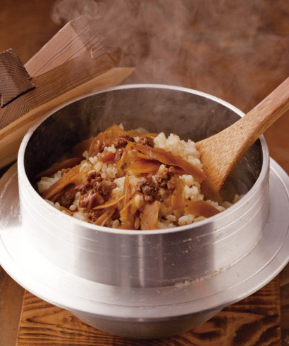 混ぜ込み御飯の素 牛ごぼうごはん