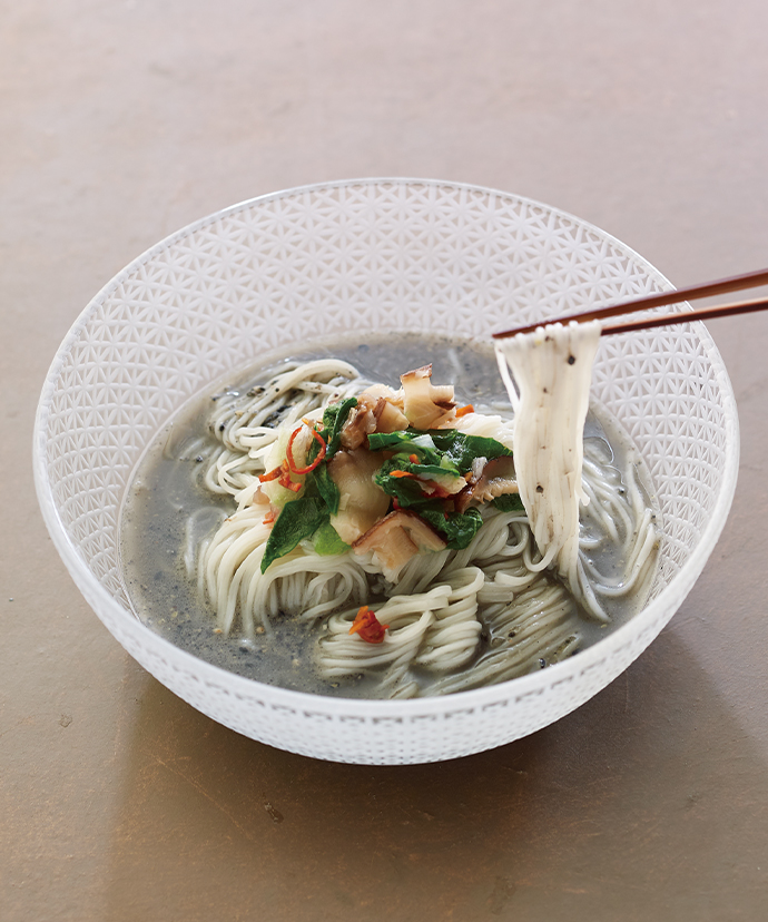 【5月中旬発売予定】黒胡麻山椒冷やしめん