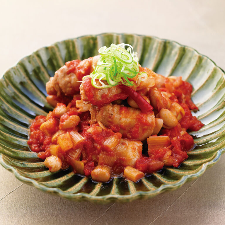 ロール豚と大豆のトマト煮