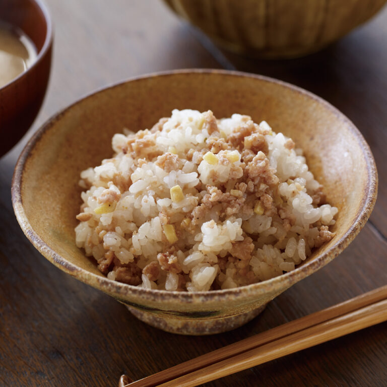 生姜そぼろの混ぜご飯