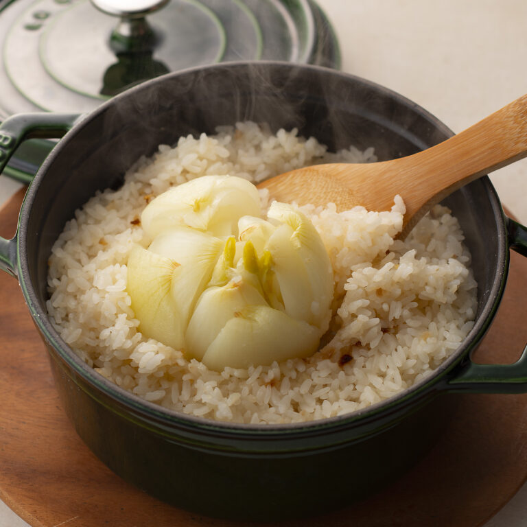 新玉ねぎのだし炊きごはん