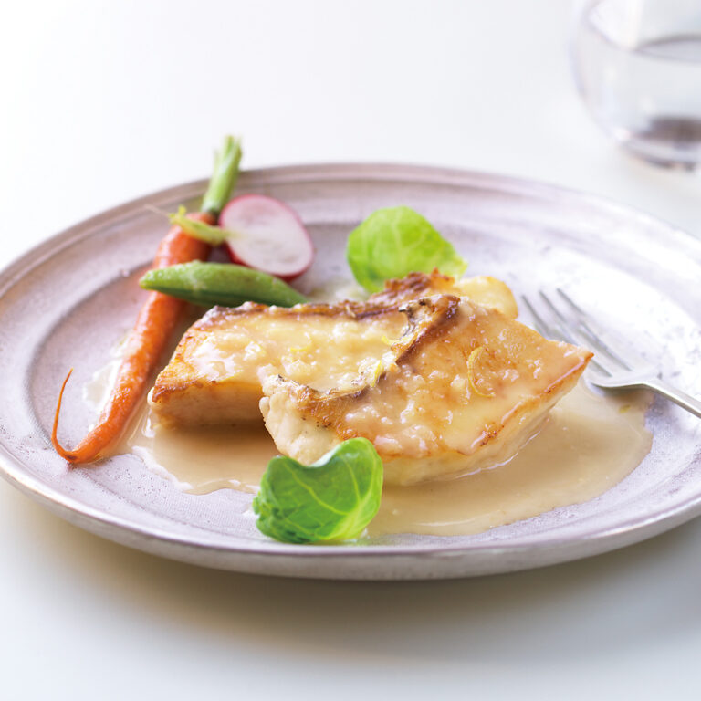 白身魚のレモンバターソース