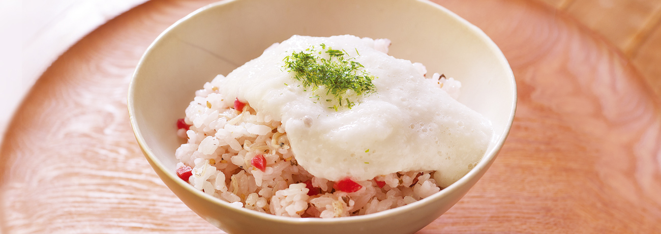 梅じゃことろろ丼