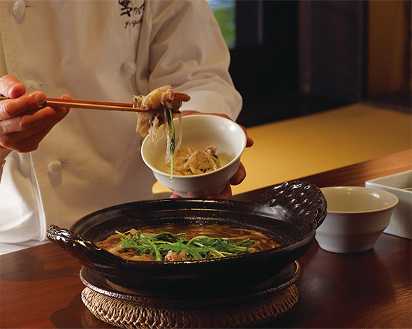 写真）茅乃舎別誂え 土鍋九寸